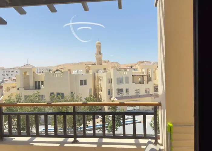 Galaxy Aldau Heights Apartment *